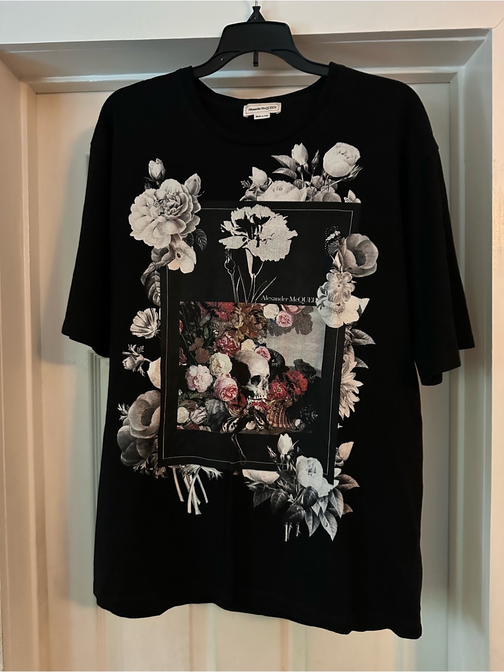 Alexander McQueen Black Floral Skull Frame Short Sleeve Tee